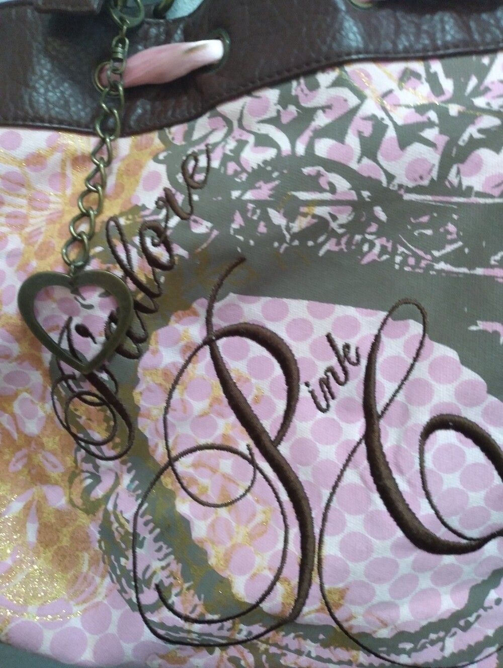 Pink Cookie Satchel - Picture 3 of 16